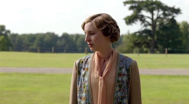 「重大爆料」女的喜欢小鲜肉(女的都喜欢小鲜肉吗)