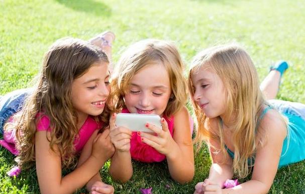 00后小伙玩剧本杀“走火入魔”：孩子，千万别在“垃圾堆”找快乐