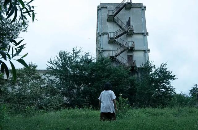 影院全程开灯放映，泰国年度恐怖神作登上热搜，有人看完吓到头疼