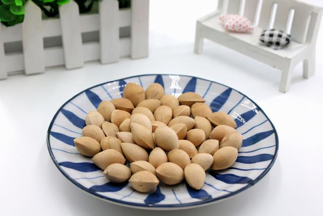 中草药是养生还是伤肝？医生给了明确的答复，常吃中药的人要了解