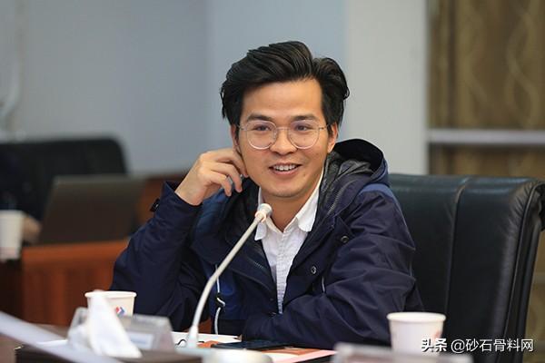 安顺破碎式制砂机维修电话