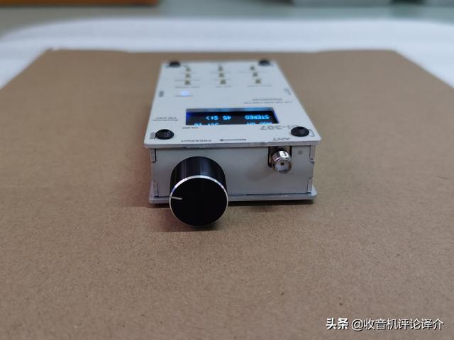 「新品快遞」SI-307，又一款基於SI473X芯片的便攜式收音機