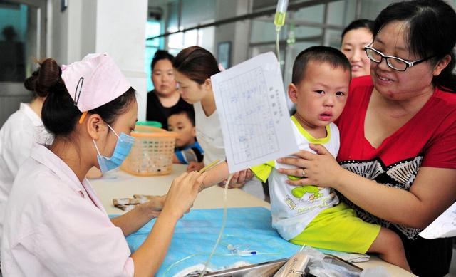 儿科医生提醒：孩子身体明显出现8大信号，父母千万别大意