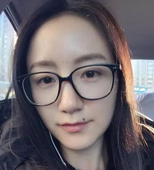 黄轩的前女友图片