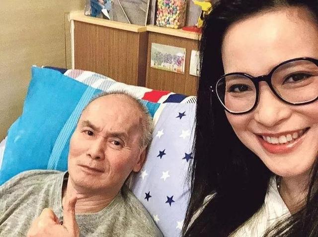 TVB《开心速递》三太患病至脱发，人前戴假发乐观面对人生低谷