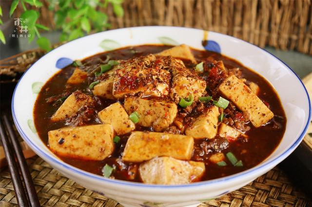 年龄大了要管住嘴，少食3样，多吃4样，别不当回事，要懂得忌口