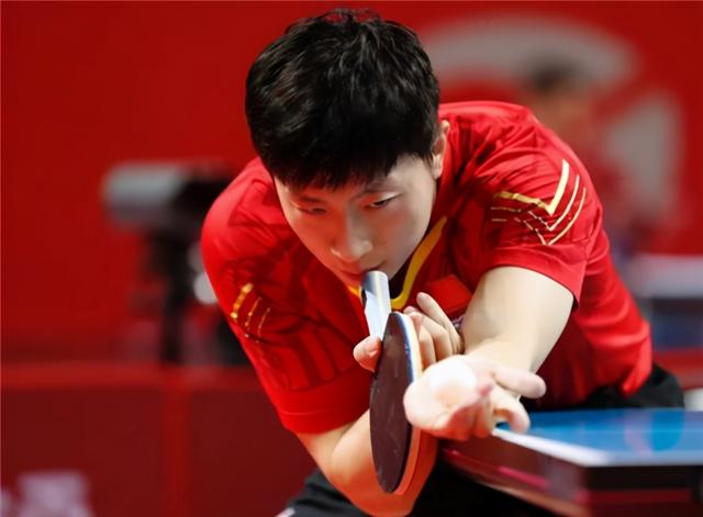 马龙战例谈乒乓球发球,如何协调发力,如何用手腕-封面新闻-先锋报道