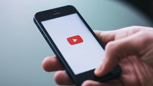再见，烦人的 App 开屏广告-第2张图片-9158手机教程网
