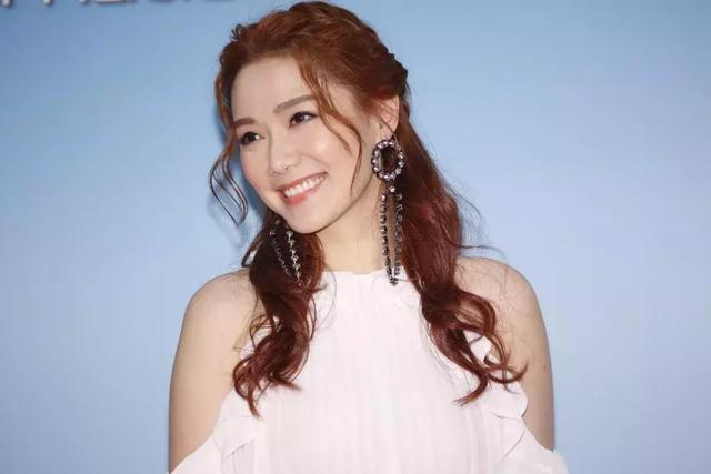TVB落实《法证先锋4》落实由汤洛雯顶替黄心颖：当生日礼物送给她