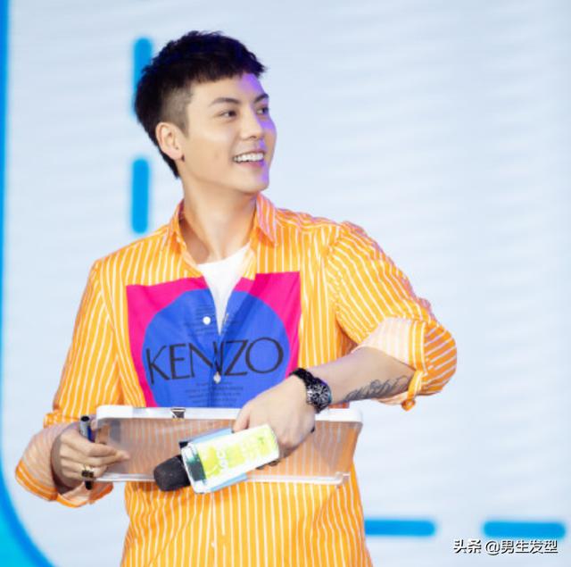 正三角形适合什么发型图片 正三角形男生适合什么发型