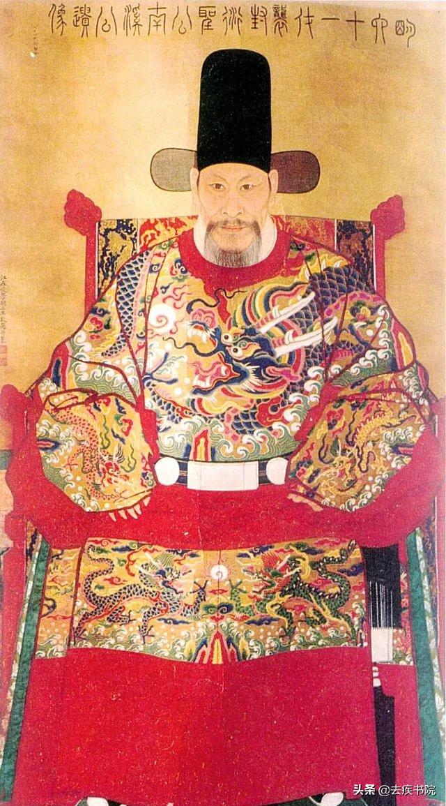 張豐毅《江山紀(jì)》中穿的蟒袍還原歷史？基本還原，但夾雜現(xiàn)代審美
