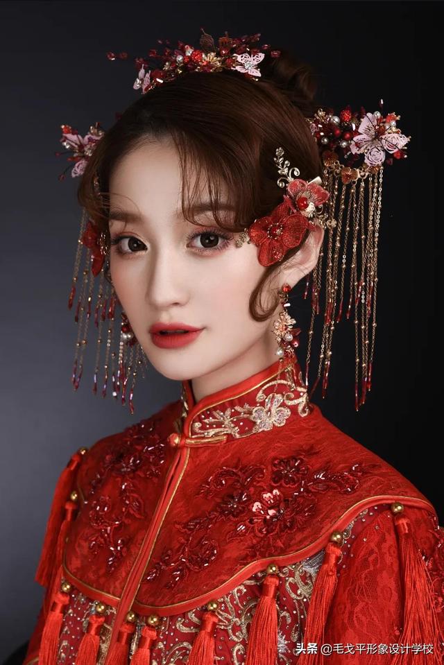 中式新娘发型中式新娘发型教程