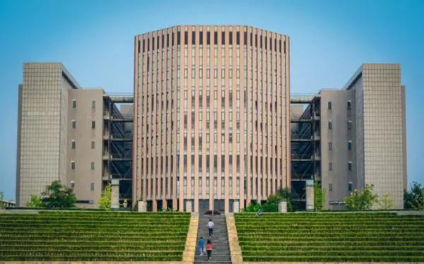 安庆大学作为老省会安庆市的高等教育为何明年安庆搬迁规划