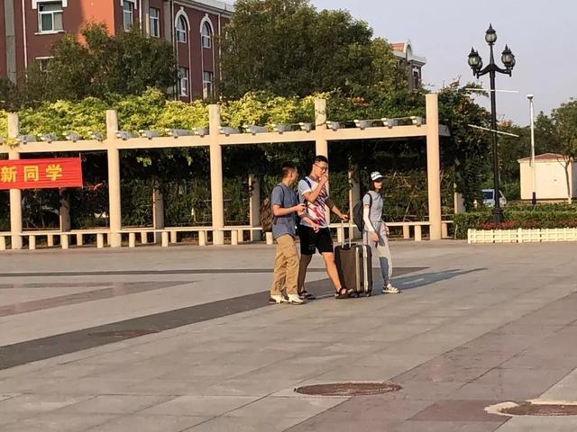 天津外国语大学滨海外事学院