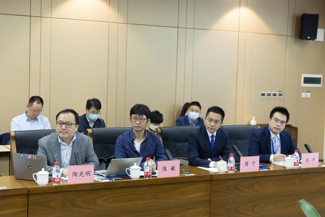 为了玩转一块“布”四位不同领域的高校教授合伙“创业”了