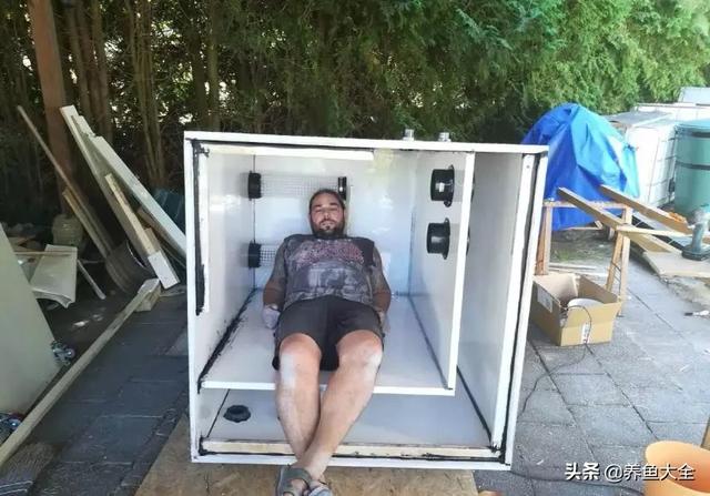 鱼缸制氧过滤机带装饰