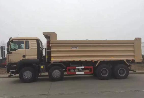 砂石运输车