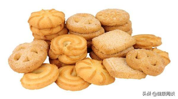 高血压的“祸首”已公布，这3样若管不住嘴，血压迟早“失控”