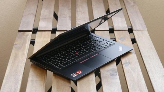最低端的ThinkPad E系列：真的是智商机吗？