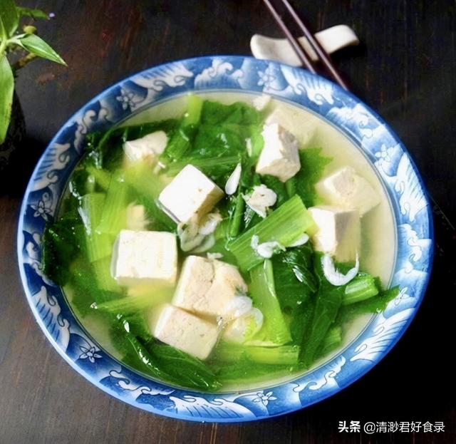 霜降至，爱美女人记得吃6种食物，钙含量比牛奶多，营养高还不贵