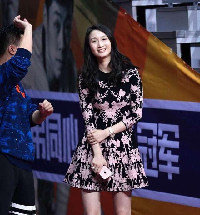 周鹏老婆