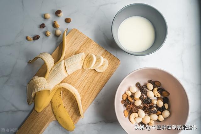 癌細胞為什么餓不死？腫瘤醫生告訴你防癌抗癌怎么吃