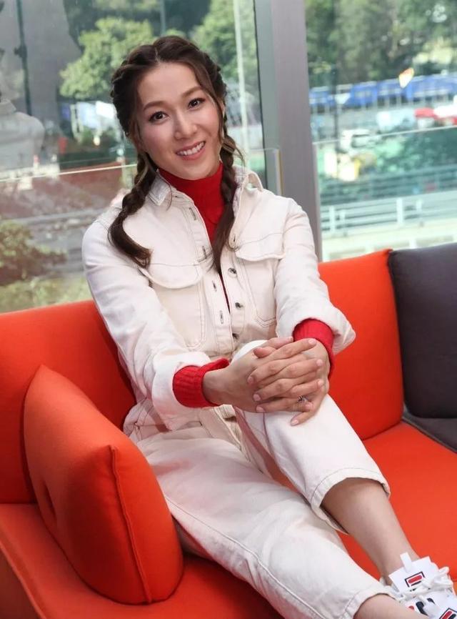 前TVB花旦坦言暂无计划复出拍剧 将孩子放首位：零到四岁很重要