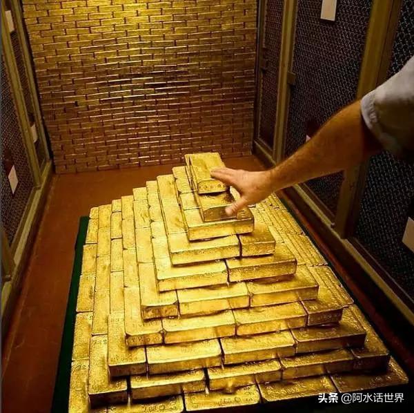 在一吨人民币、一吨美元、一吨黄金中三选一,你会选择哪个?❓❓