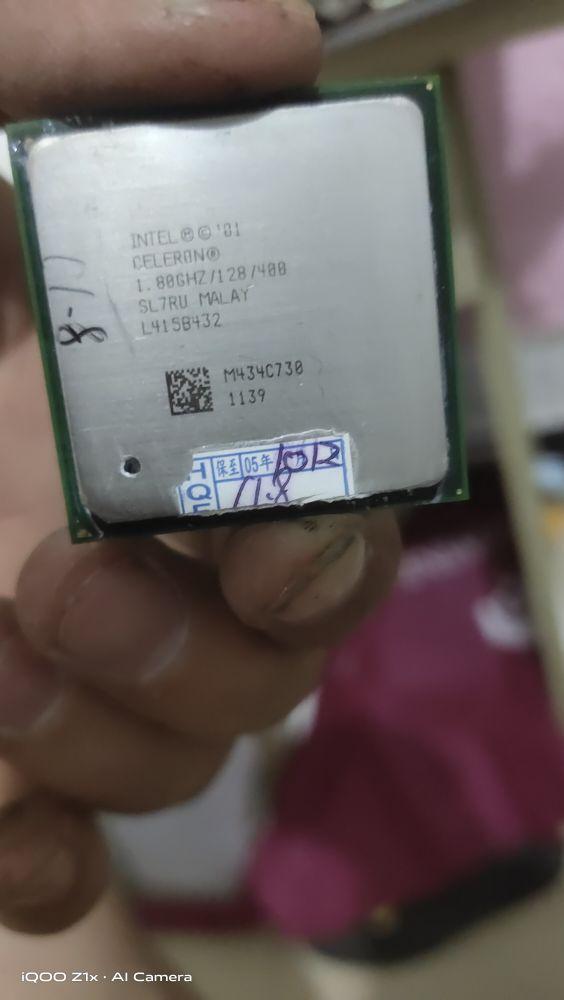 在垃圾堆撿瞭一臺主機 幫忙看看配置