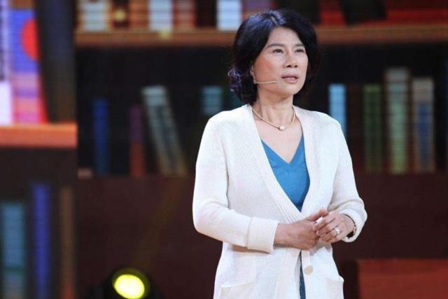 科技日报：荣耀新机定档，格力双休，一加10Pro定了