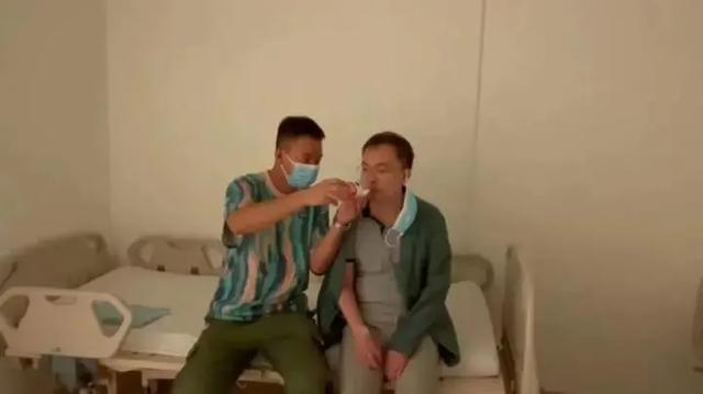 43岁京东副总裁患绝症，砸千万元求生，重大疾病到底有多可怕？