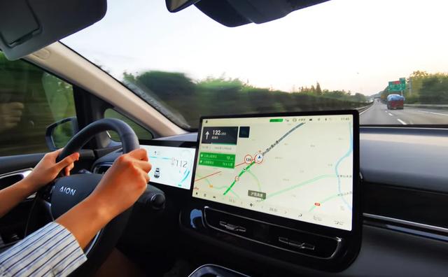 2000公里智能纯电汽车远征之后，我得到了下面的结论