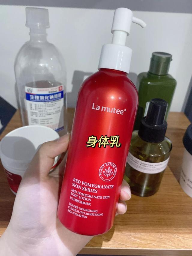 鸡皮肤挂医学门诊还是皮肤科