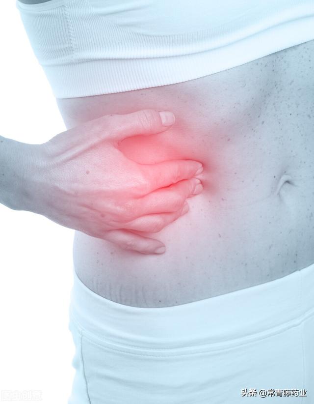 警惕潜伏的肝脏“杀手”：药物性肝病！它会引起转氨酶升高吗？