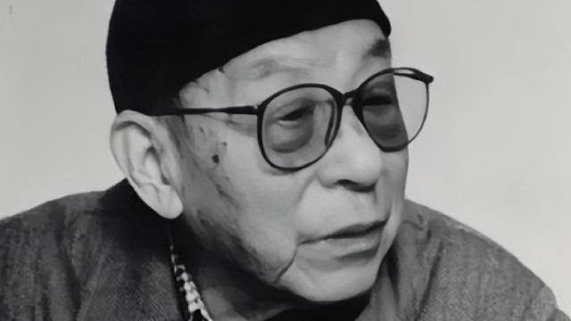 1990年张学良被释放，记者问他最想见谁，他竟说了位“汉奸”名字