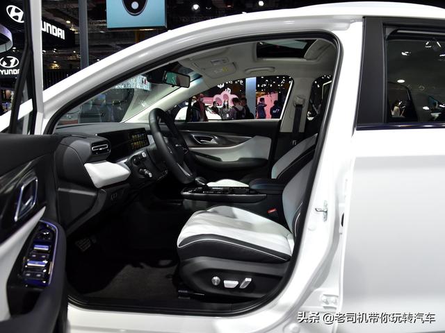 直流快充半小时，501km续航低成本代步家用车，实拍北京EU5 PLUS