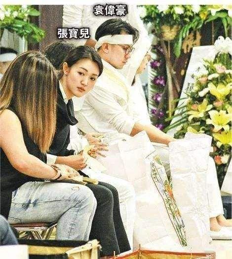 TVB视帝新剧中与两小花旦对戏，正牌女友扮下属全程“监督”