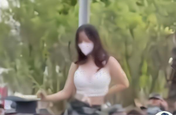 长沙工程机械展美女舞蹈