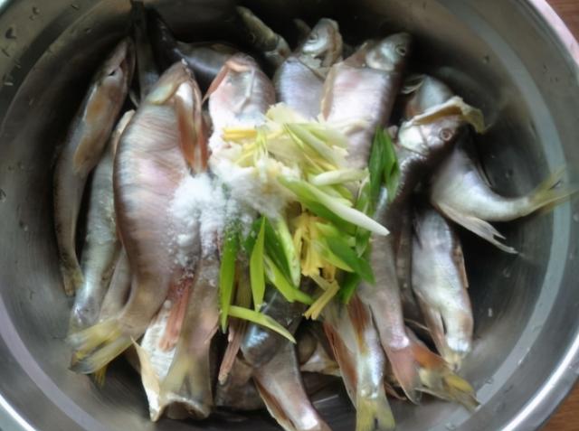 炸鱼炸肉用什么粉 炸肉用的是什么面粉