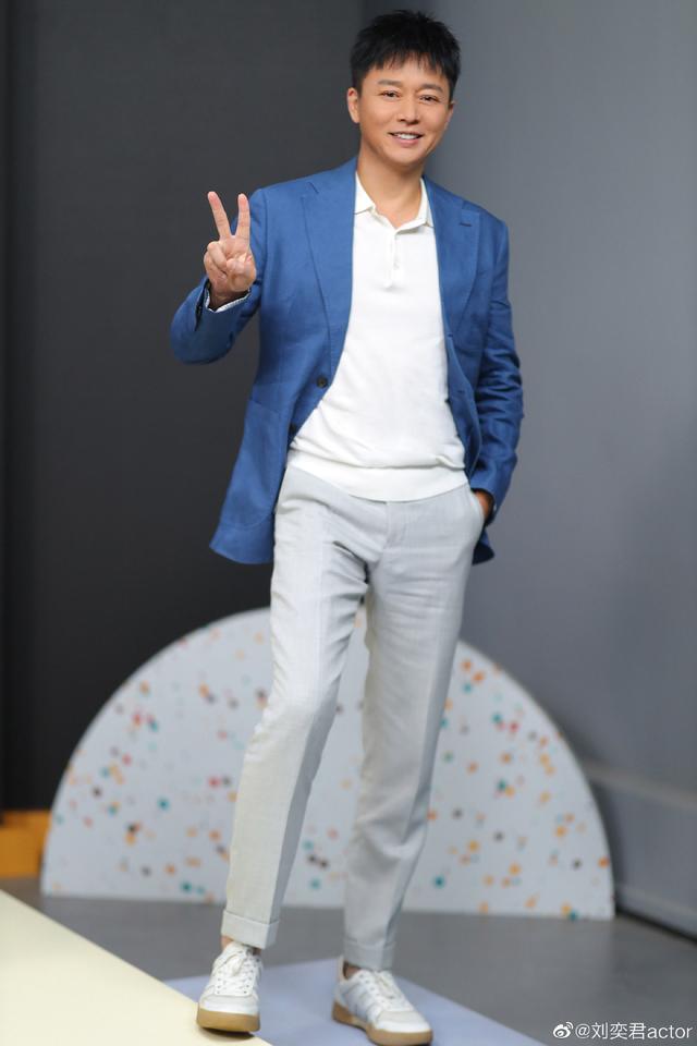刘奕君说扫黑风暴演员合作默契！孙红雷、张艺兴、吴越靠眼神演戏