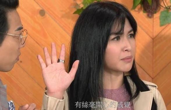 TVB最佳女配角生日获众星祝贺场面热闹 欧阳震华惊喜现身