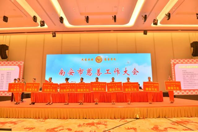 海南合展石业工程公司