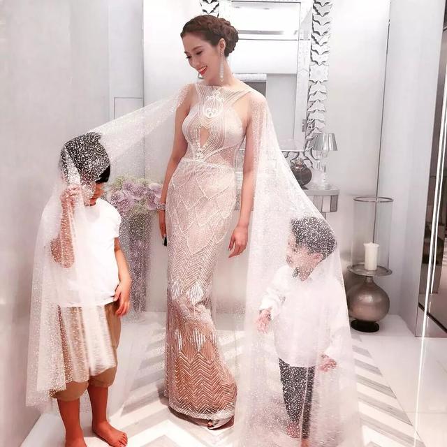 李嘉欣被踢出“贵妇圈”？女明星的贵妇圈，属徐子淇、黎姿混得好