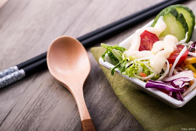 长期吃蛋白粉查出慢性肾病，还把蛋白粉当养生秘籍？小心被忽悠