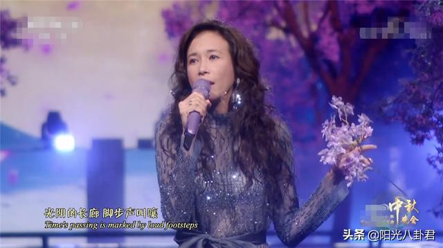 中秋晚会女星镜头：刘诗诗古装抢眼，薇娅仪态绝，欧阳娜娜小清新