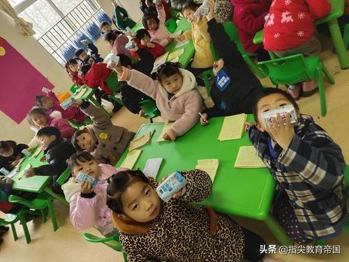 一幼儿园让订“三元牛奶”？家长在人民网留言质疑，校方回应淡定