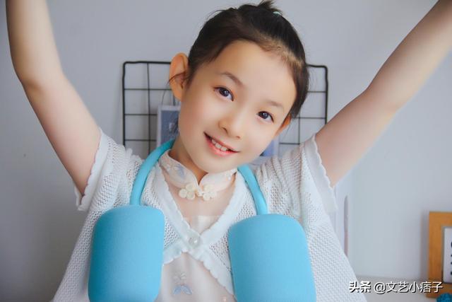 iK8隨身KTV 蒂芙尼藍版，在傢也能嗨翻天