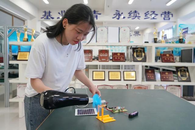 泉州信息工程学院毕业设计展