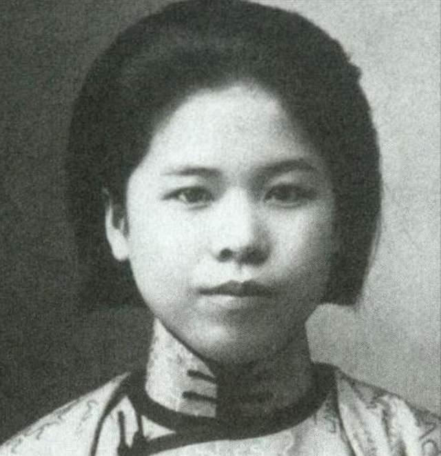 1949年杨虎城遗体被发现，身上被浸泡过强酸，揭开其死亡真相