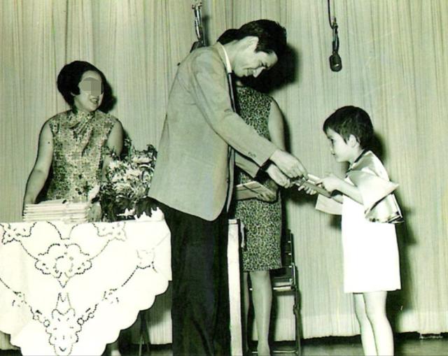 穿着和服跳舞——穿着和服跳舞的视频